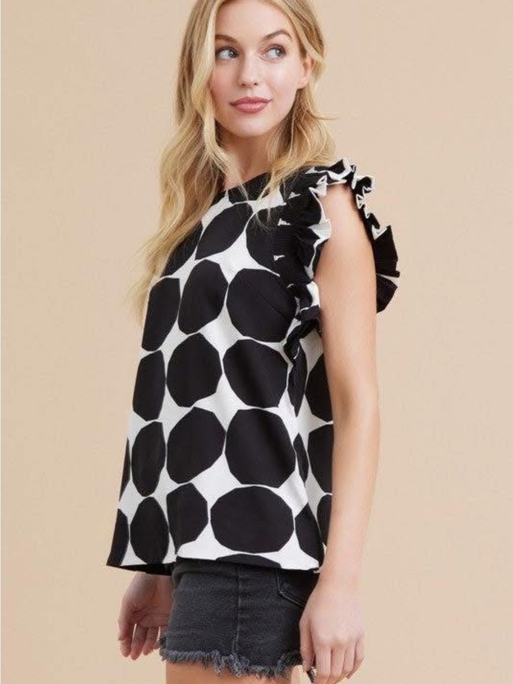 JODIFL Polkadot Ruffle Trim Blouse Top Large NWT $48 Black & White Boutique